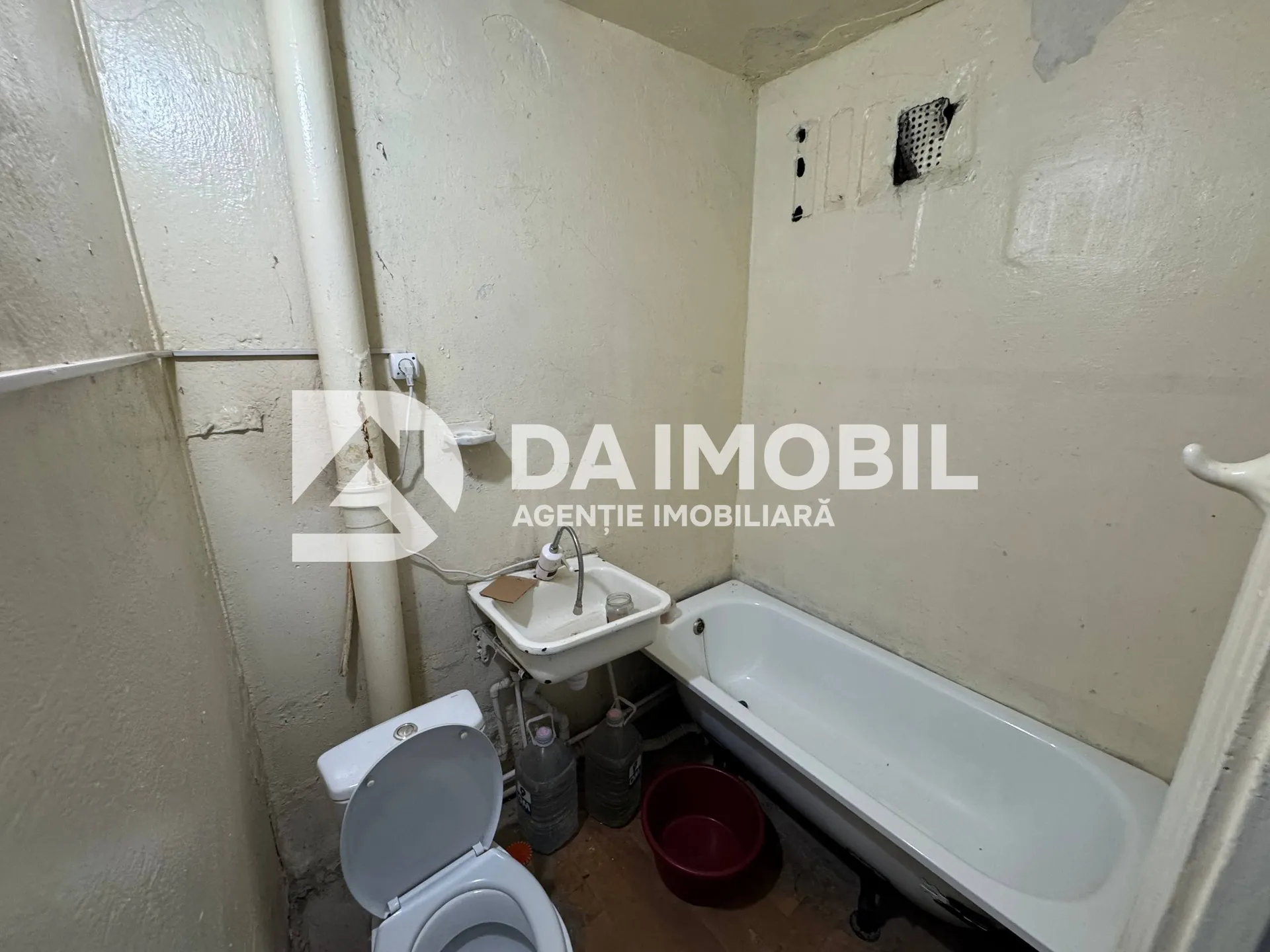 Se vinde apartament cu 2 camere / zona Centru — 7