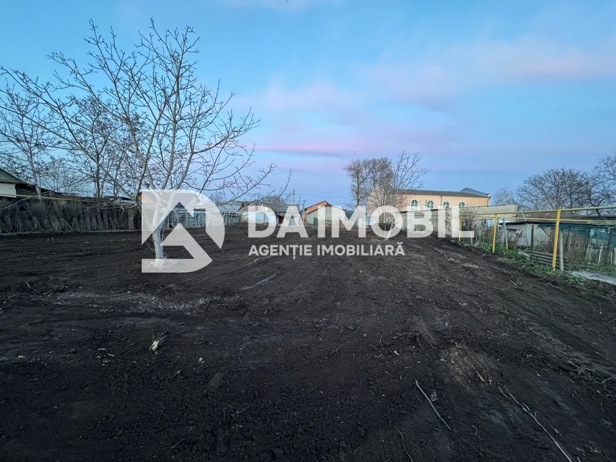 Se vinde teren pentru construcții \ zona magazinului Șurin — 3
