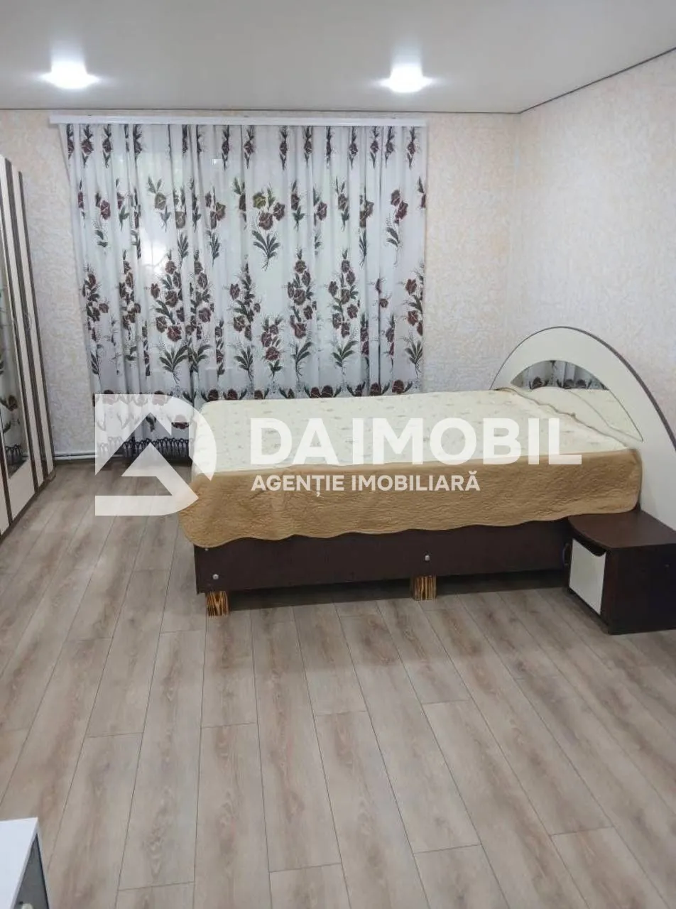 Se vinde apartament cu 2 camere \ zona Lapaevka