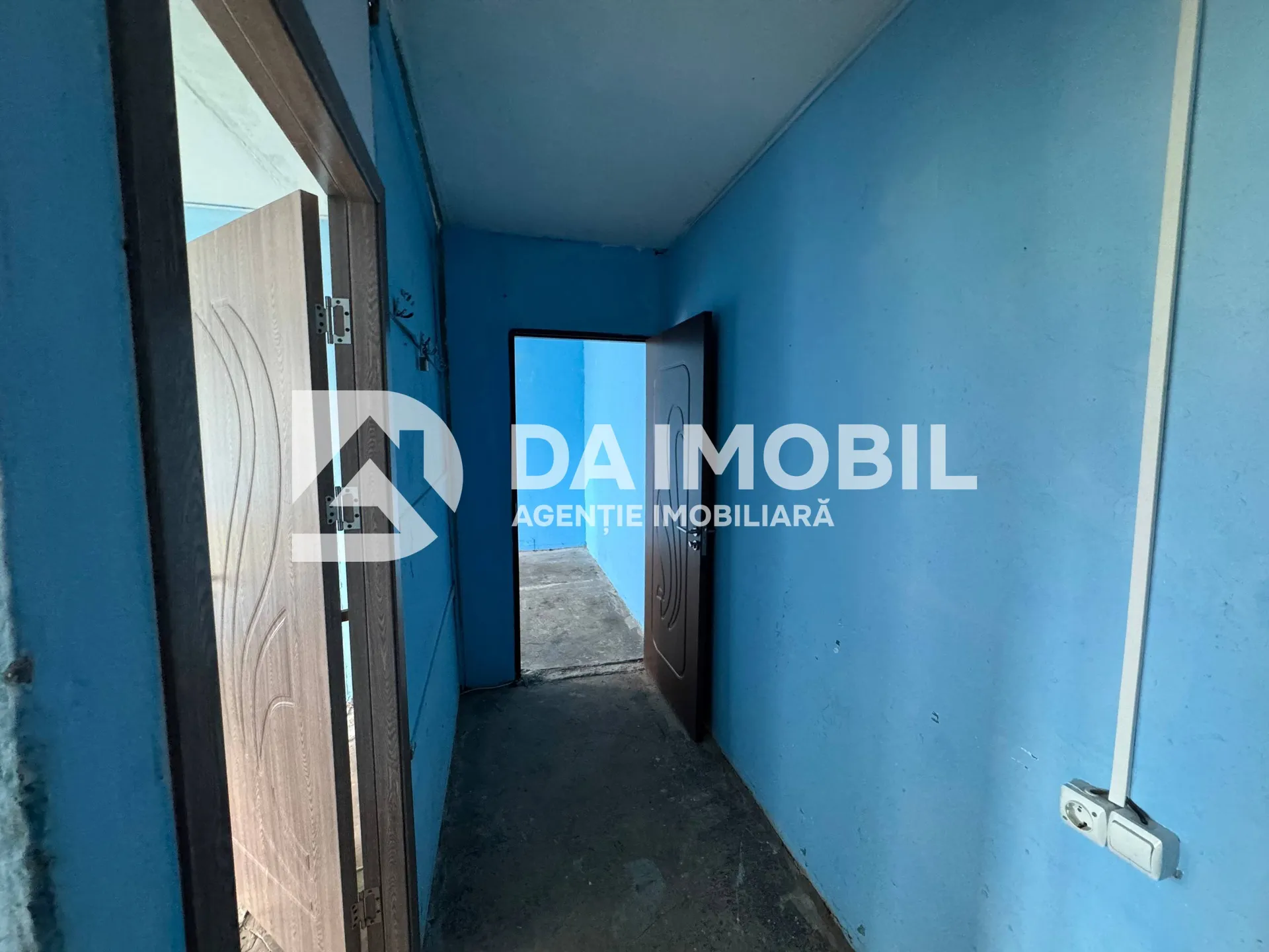 Se vinde apartament cu 2 camere / zona Centru — 5