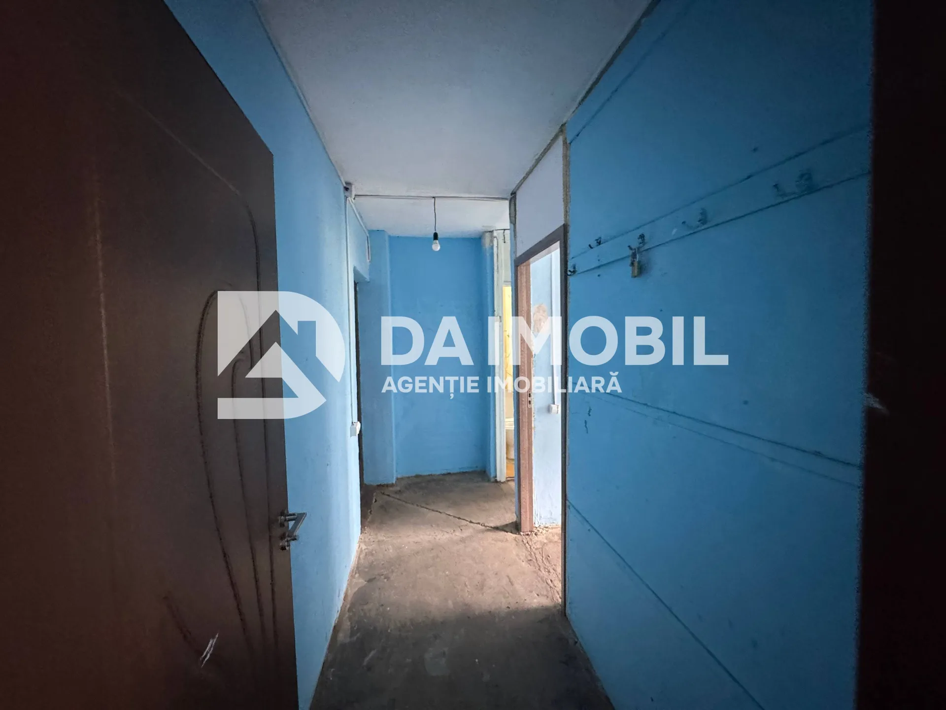 Se vinde apartament cu 2 camere / zona Centru — 2