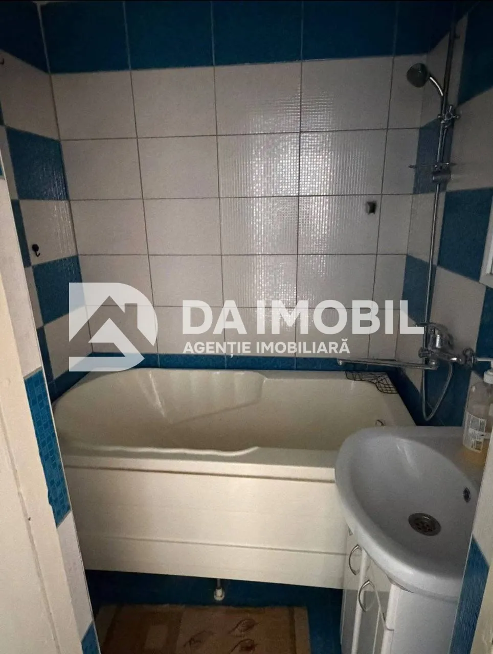 Se vinde apartament cu 1 cameră / zona Lipovanca — 6