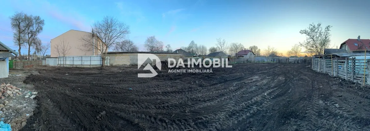 Se vinde teren pentru construcții \ zona magazinului Șurin