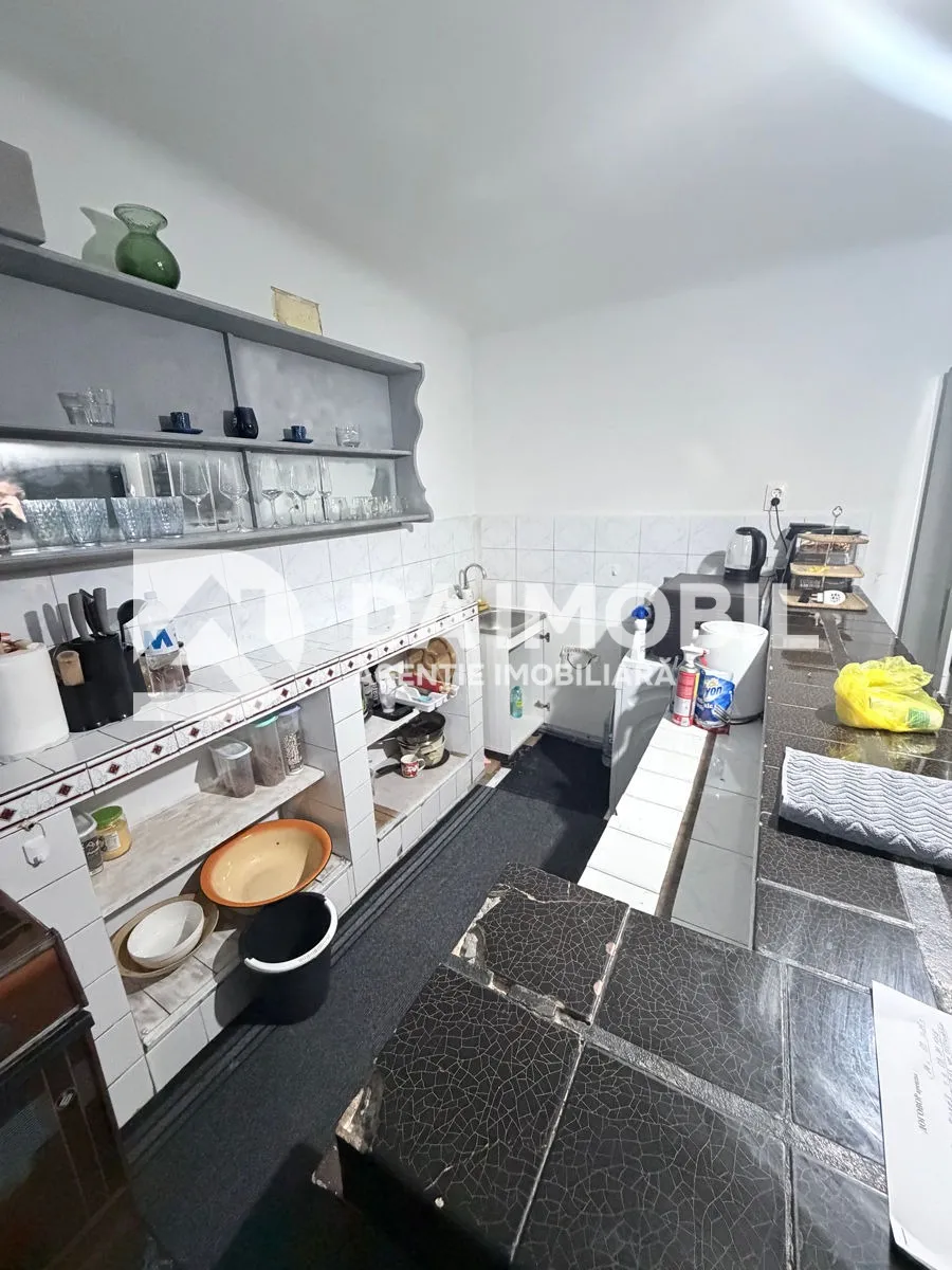 Se vinde apartament cu 3 camere / cartierul Jubileu — 3