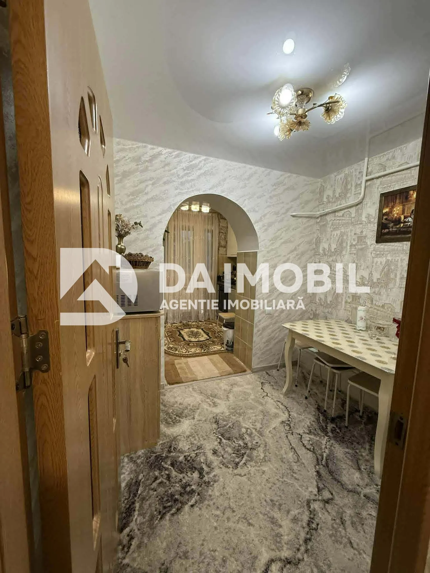 Se vinde apartament cu 2 camere \ zona Centru — 5