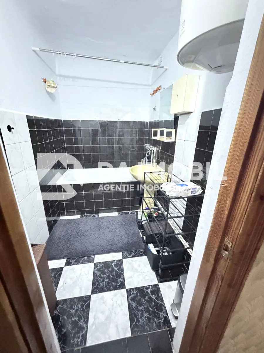 Se vinde apartament cu 3 camere / cartierul Jubileu — 8