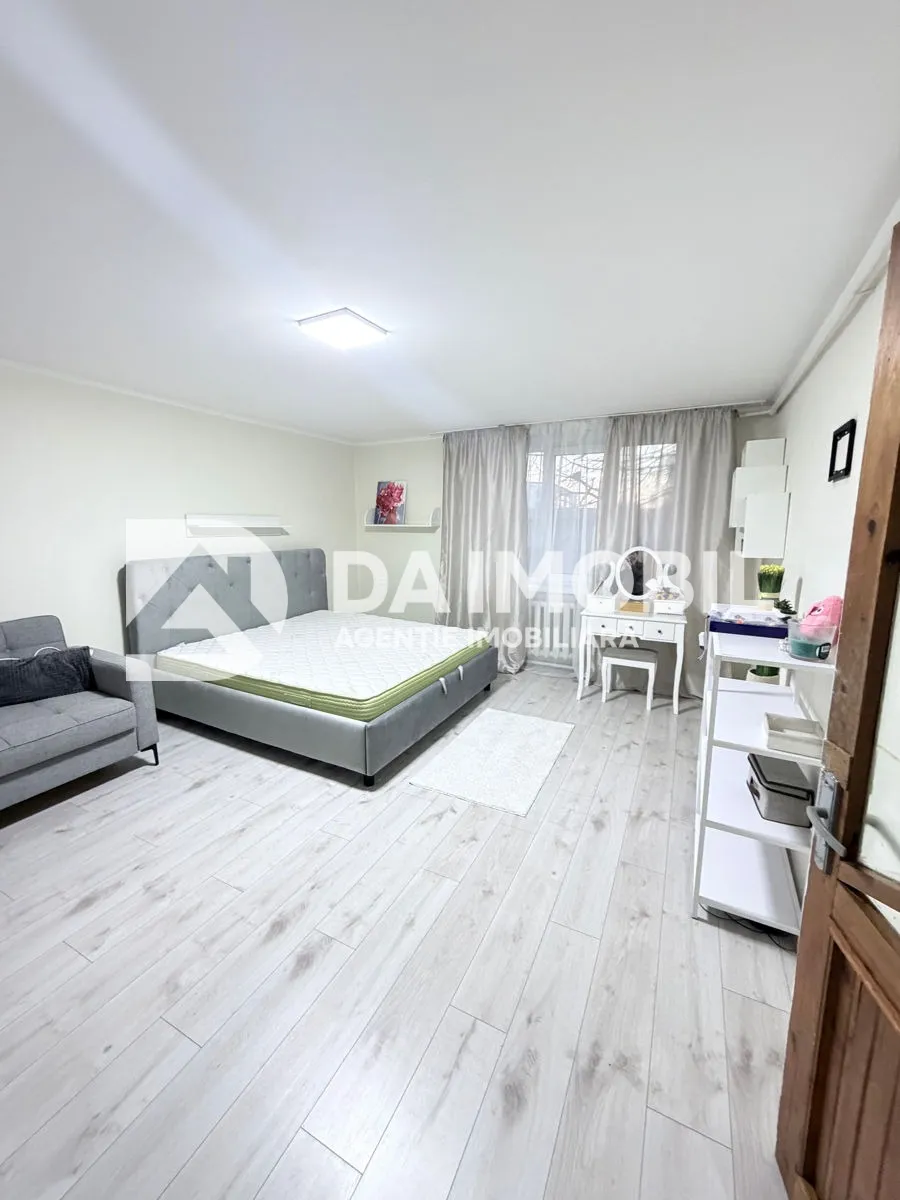 Se vinde apartament cu 3 camere / cartierul Jubileu